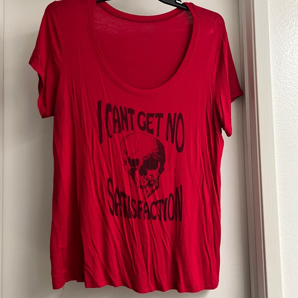 Torrid Red Graphic Tee - Short Sleeve